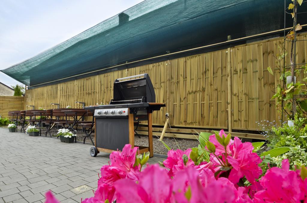 Bed&Breakfast Mikunda Хшанов Екстериор снимка