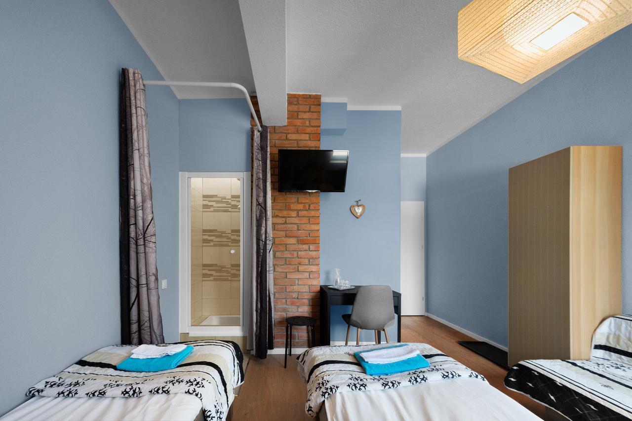 Bed&Breakfast Mikunda Хшанов Екстериор снимка
